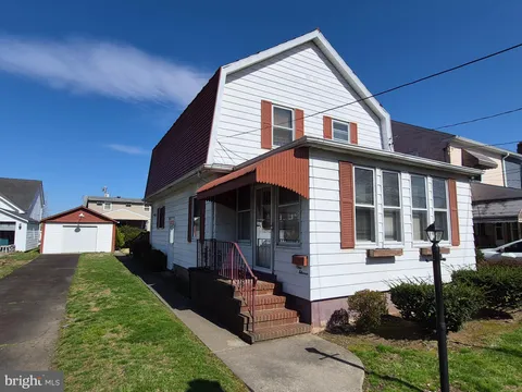 MLS: PABU2115370