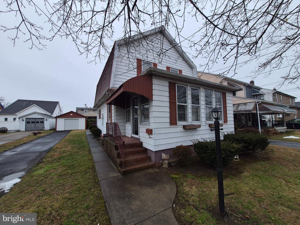 Photo of 111 Taylor Street, BRISTOL, PA 19007 (MLS # PABU2115370)