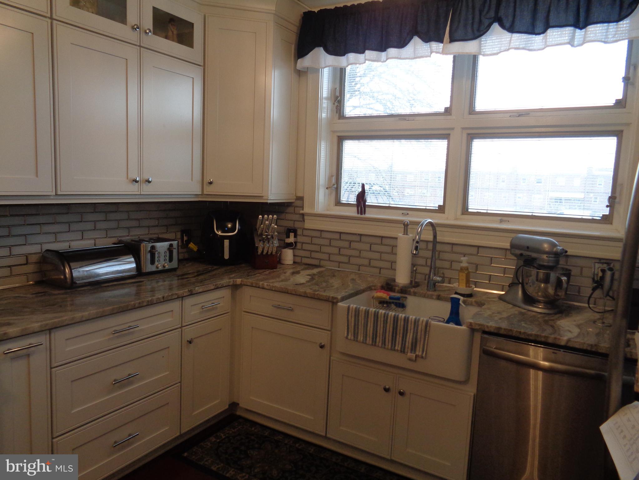 MAYFAIR - Residential