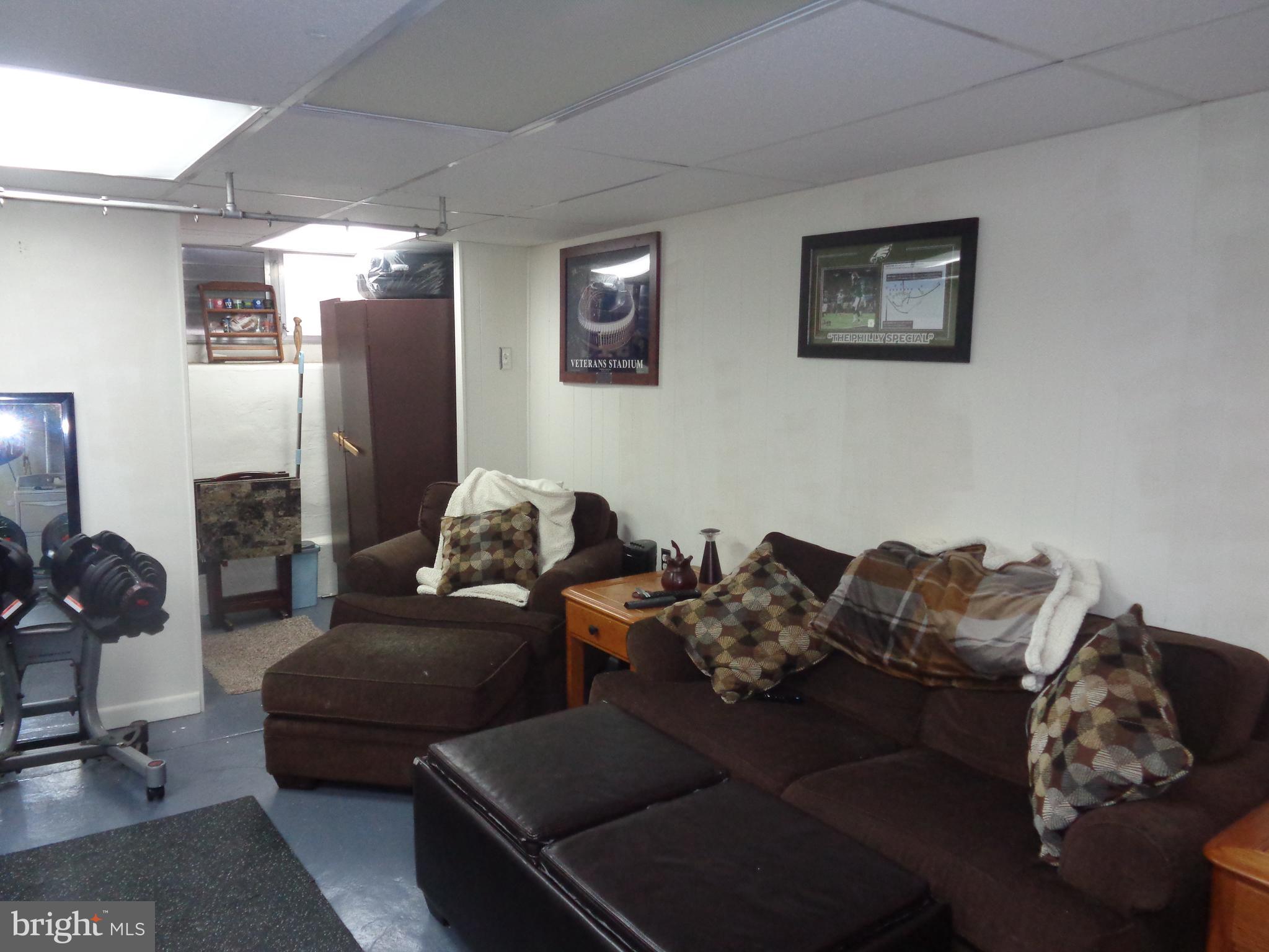 MAYFAIR - Residential