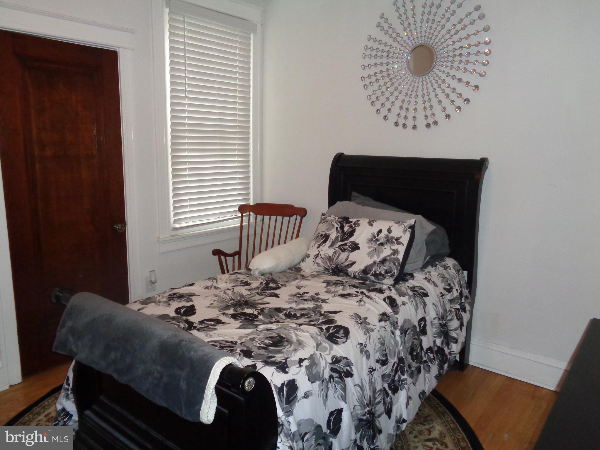 MAYFAIR - Residential