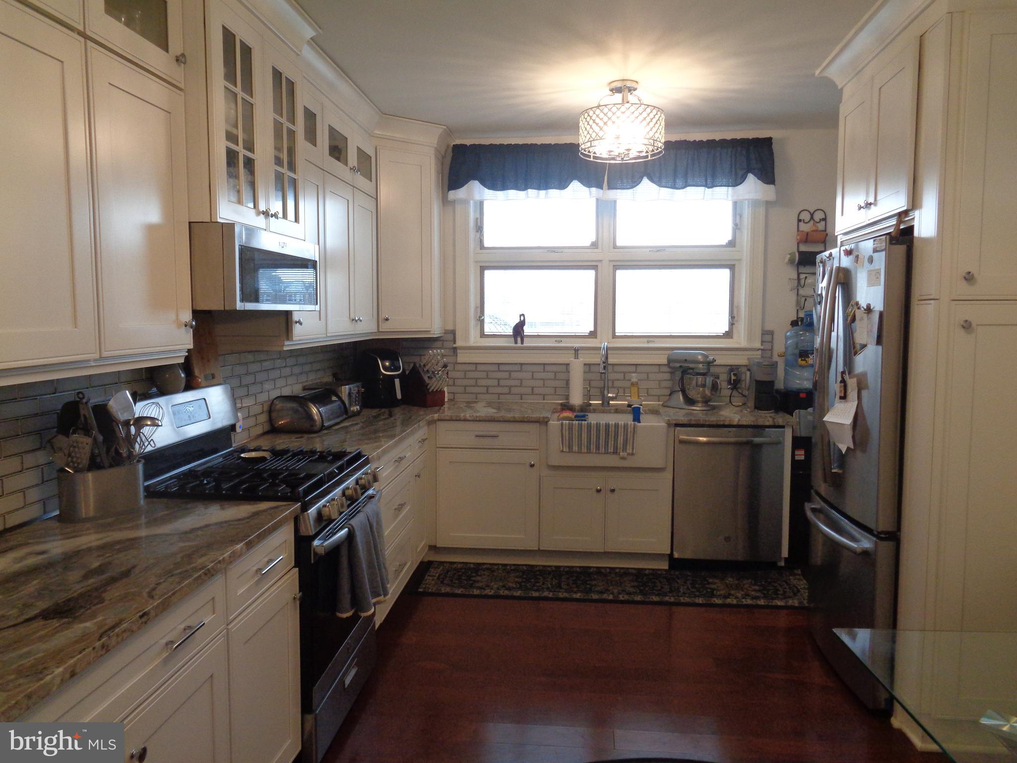 MAYFAIR - Residential