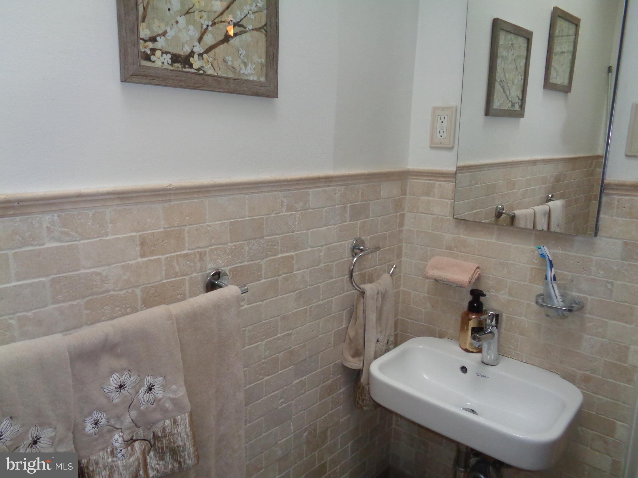 MAYFAIR - Residential