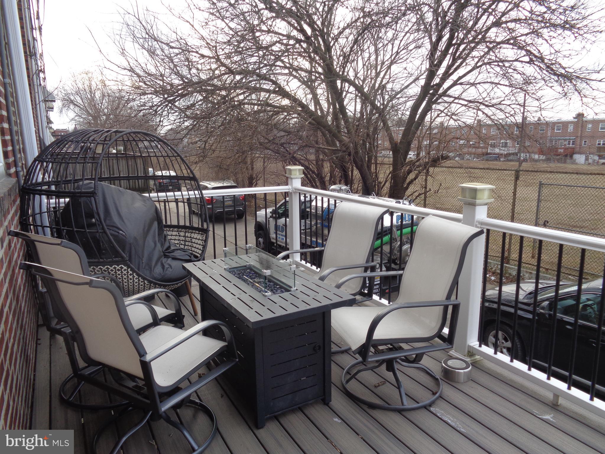 MAYFAIR - Residential