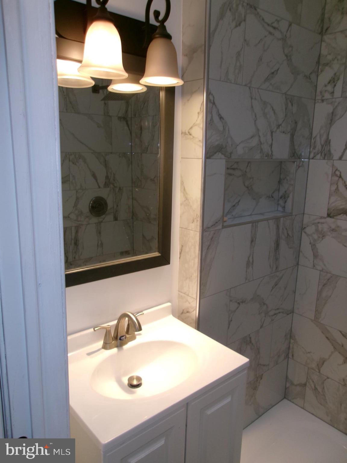 SHARON HILL - Residential