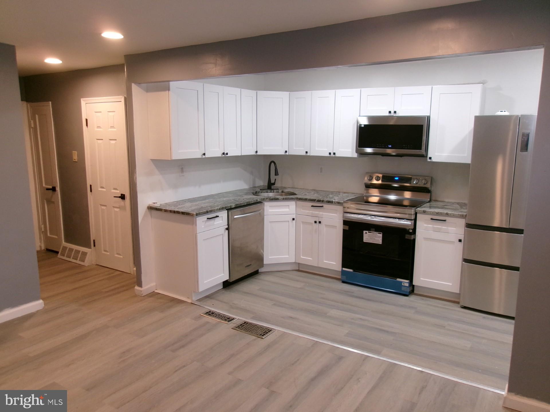 SHARON HILL - Residential