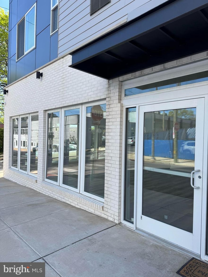First floor commercial retail space available in a brand new construction residential apartment building off Germantown Avenue. Parking available in a gated lot. Highly visible corner location with ample frontage and signage.