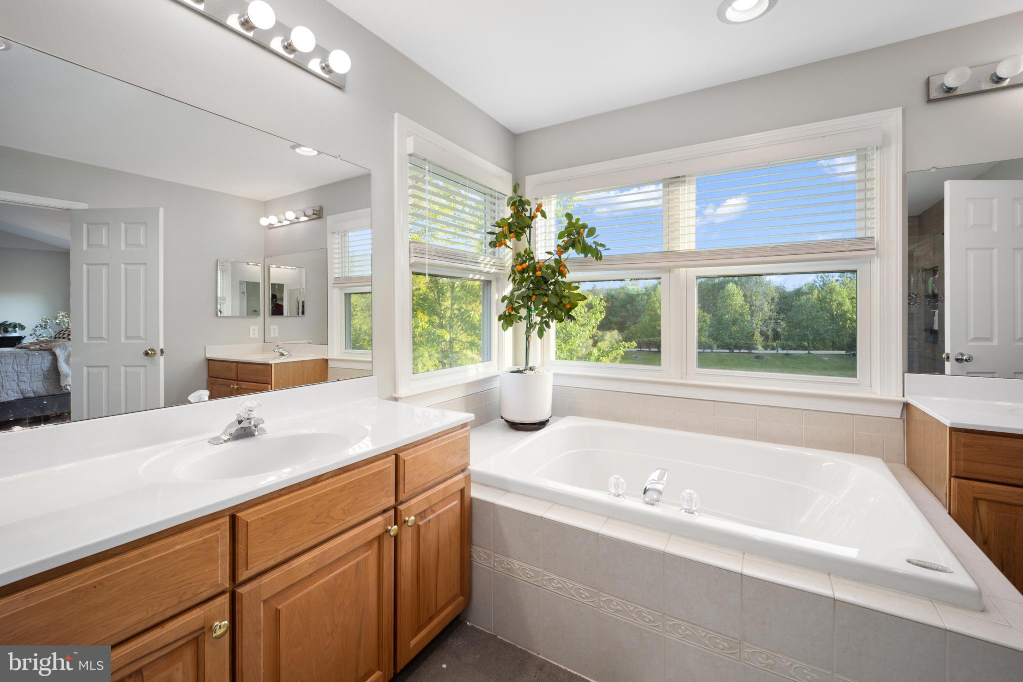 PICKERING MEADOWS - Residential