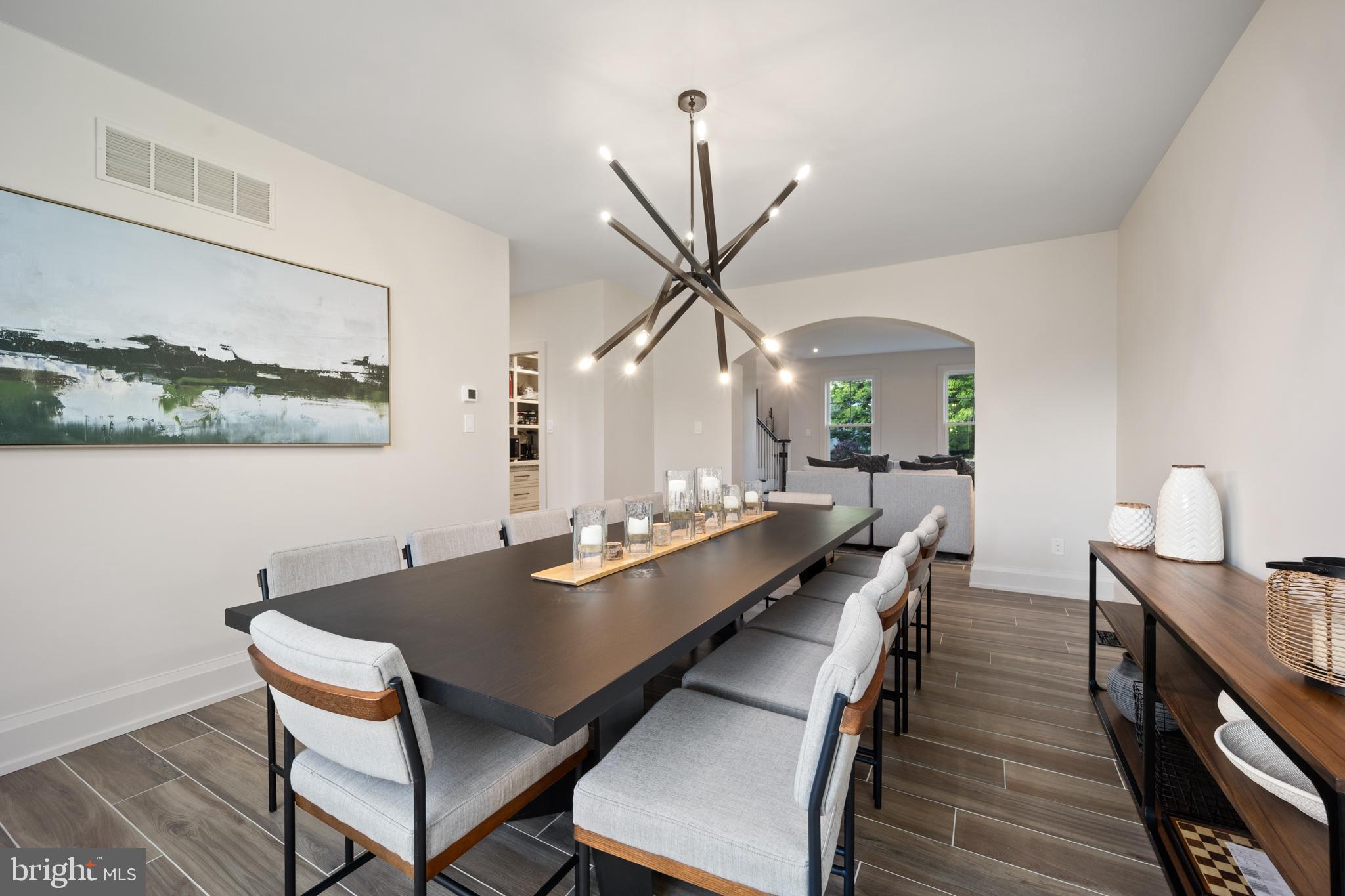 PICKERING MEADOWS - Residential