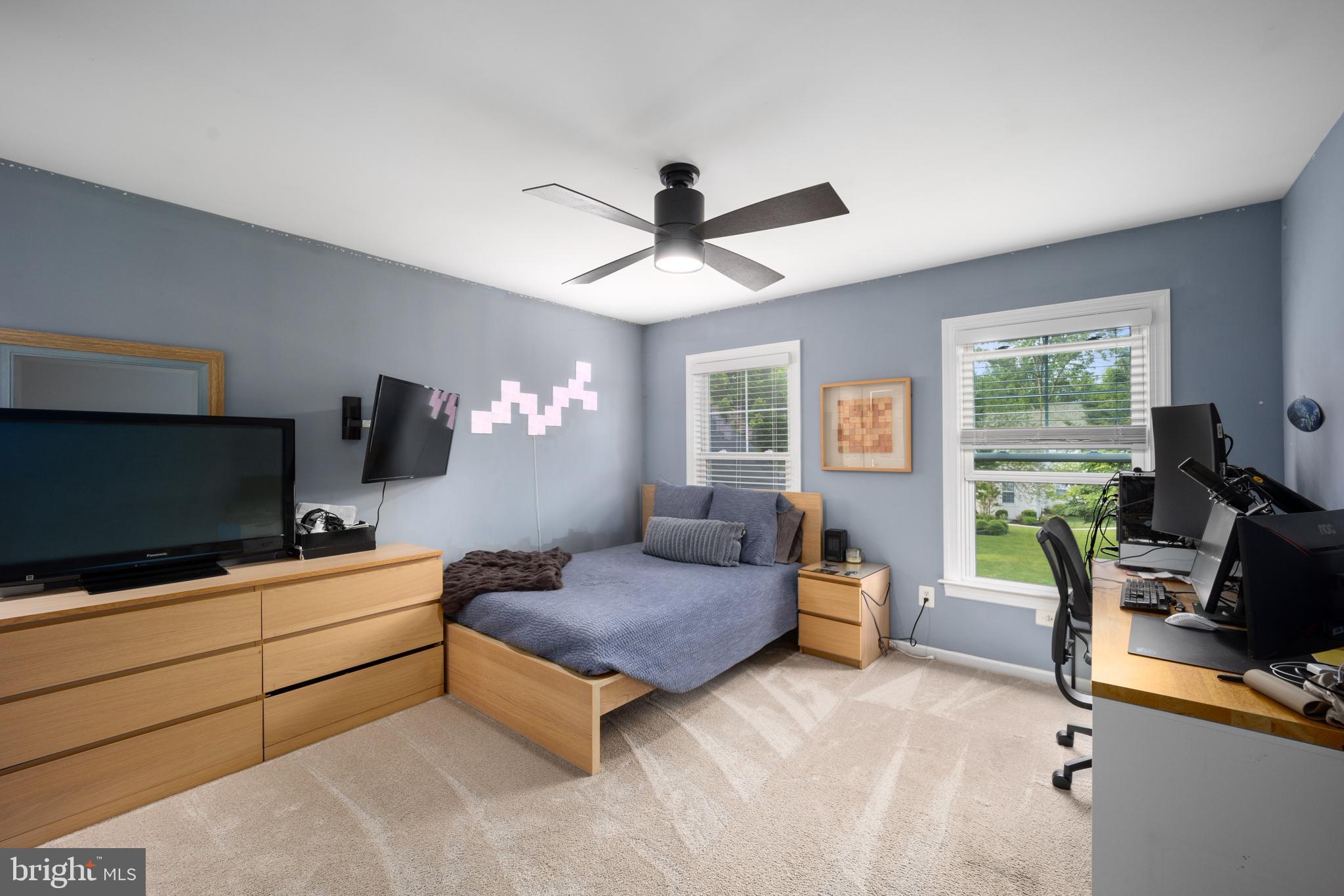 PICKERING MEADOWS - Residential