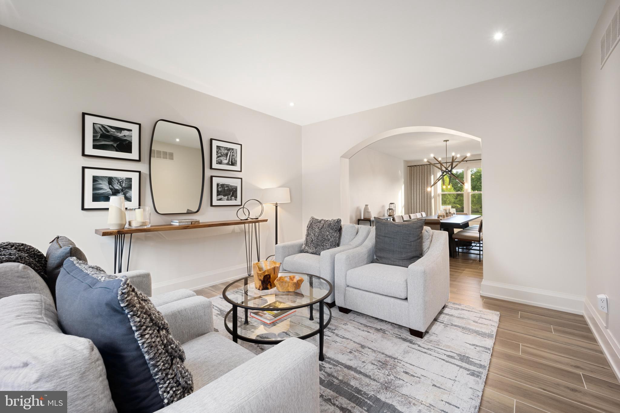 PICKERING MEADOWS - Residential