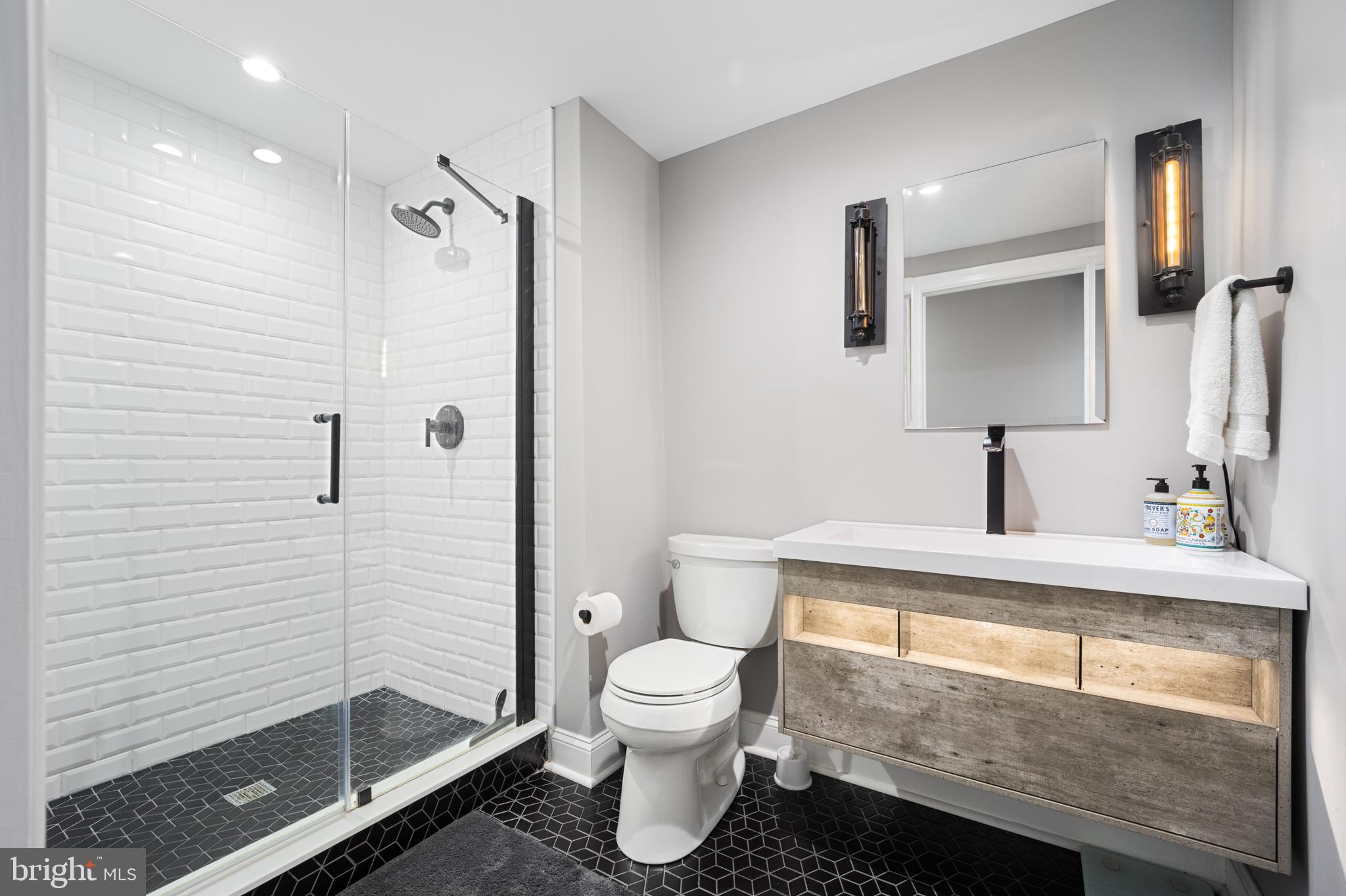 PICKERING MEADOWS - Residential