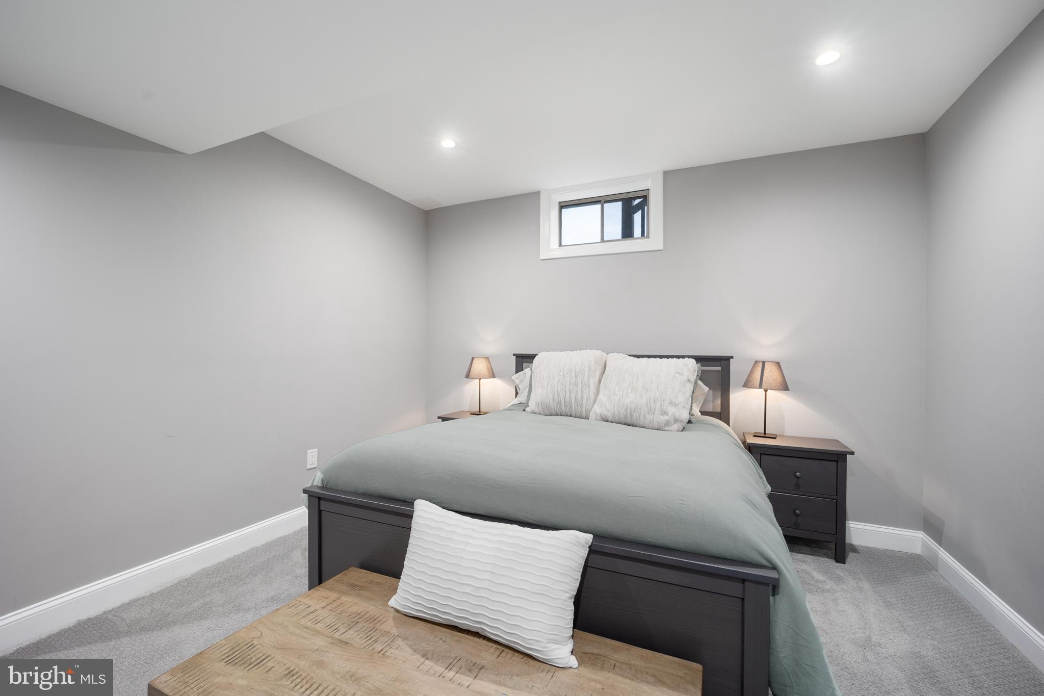 PICKERING MEADOWS - Residential