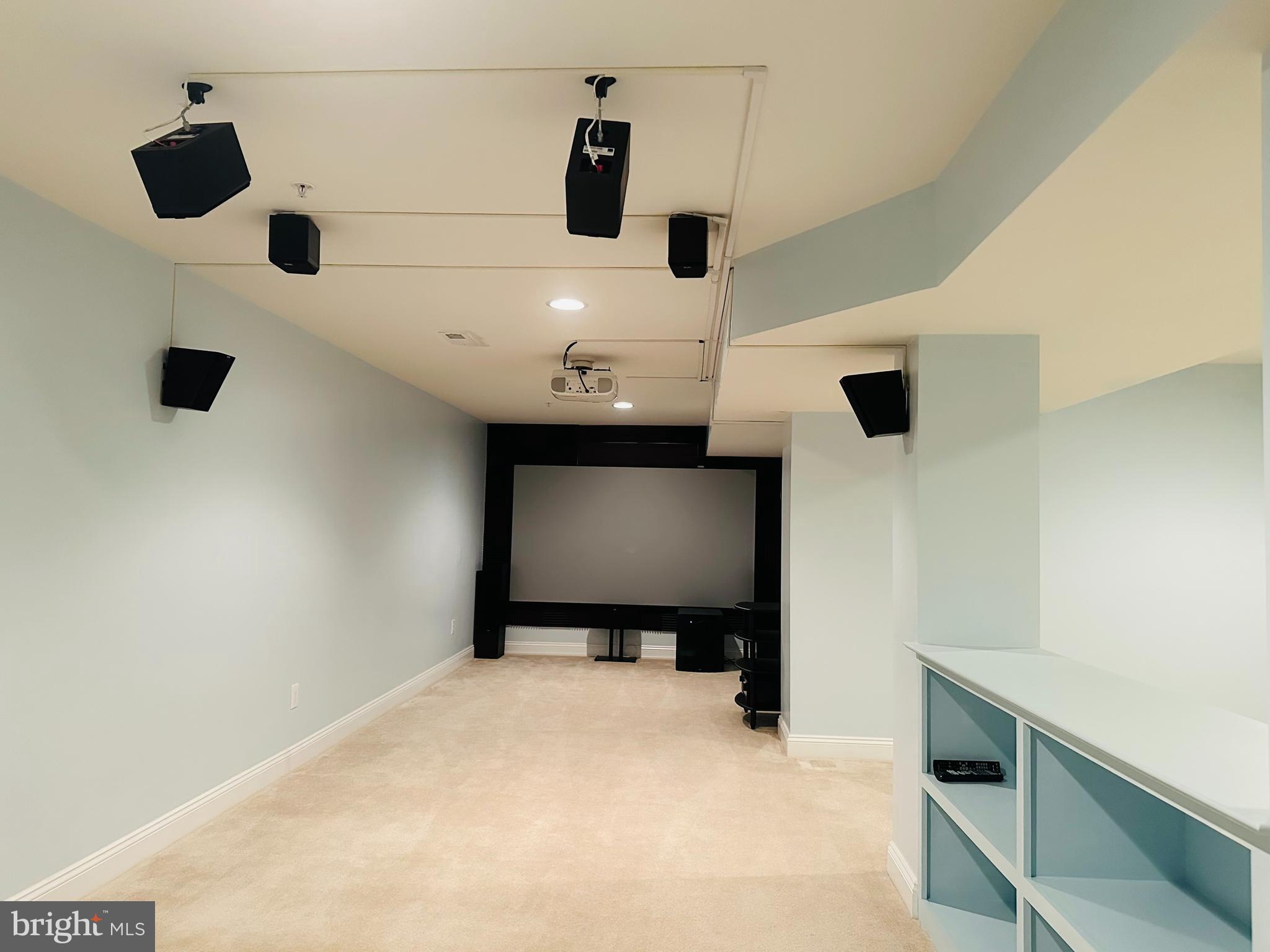 COLEBROOK - Residential