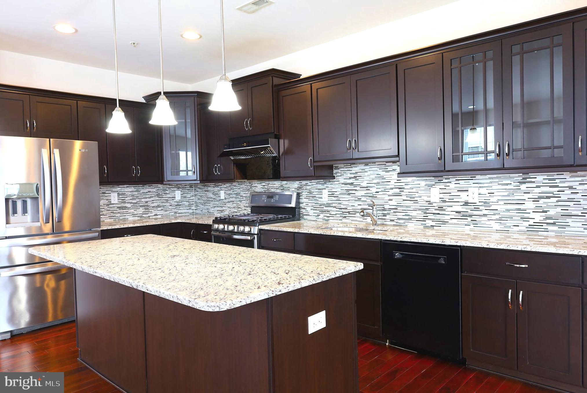 COLEBROOK - Residential