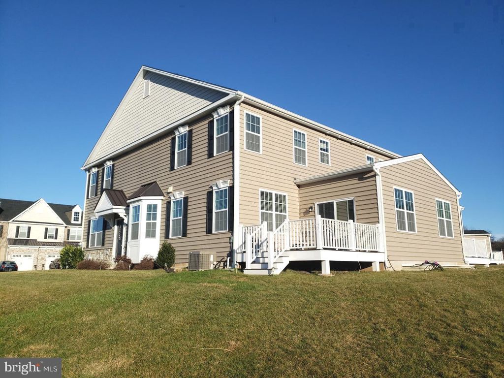 Photo of 323 W Boulder Drive, CHALFONT, PA 18914 (MLS # PABU2114426)