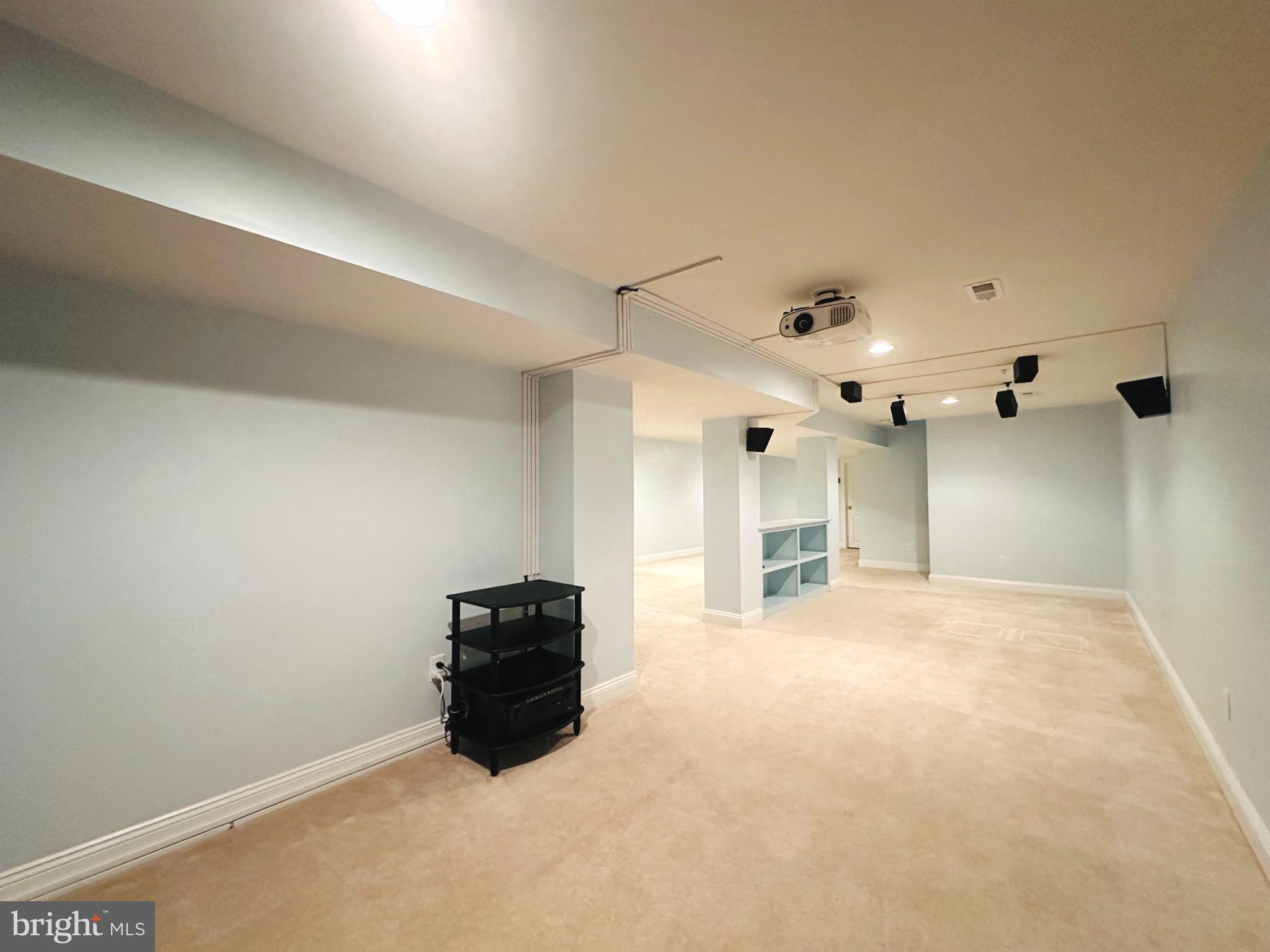 COLEBROOK - Residential