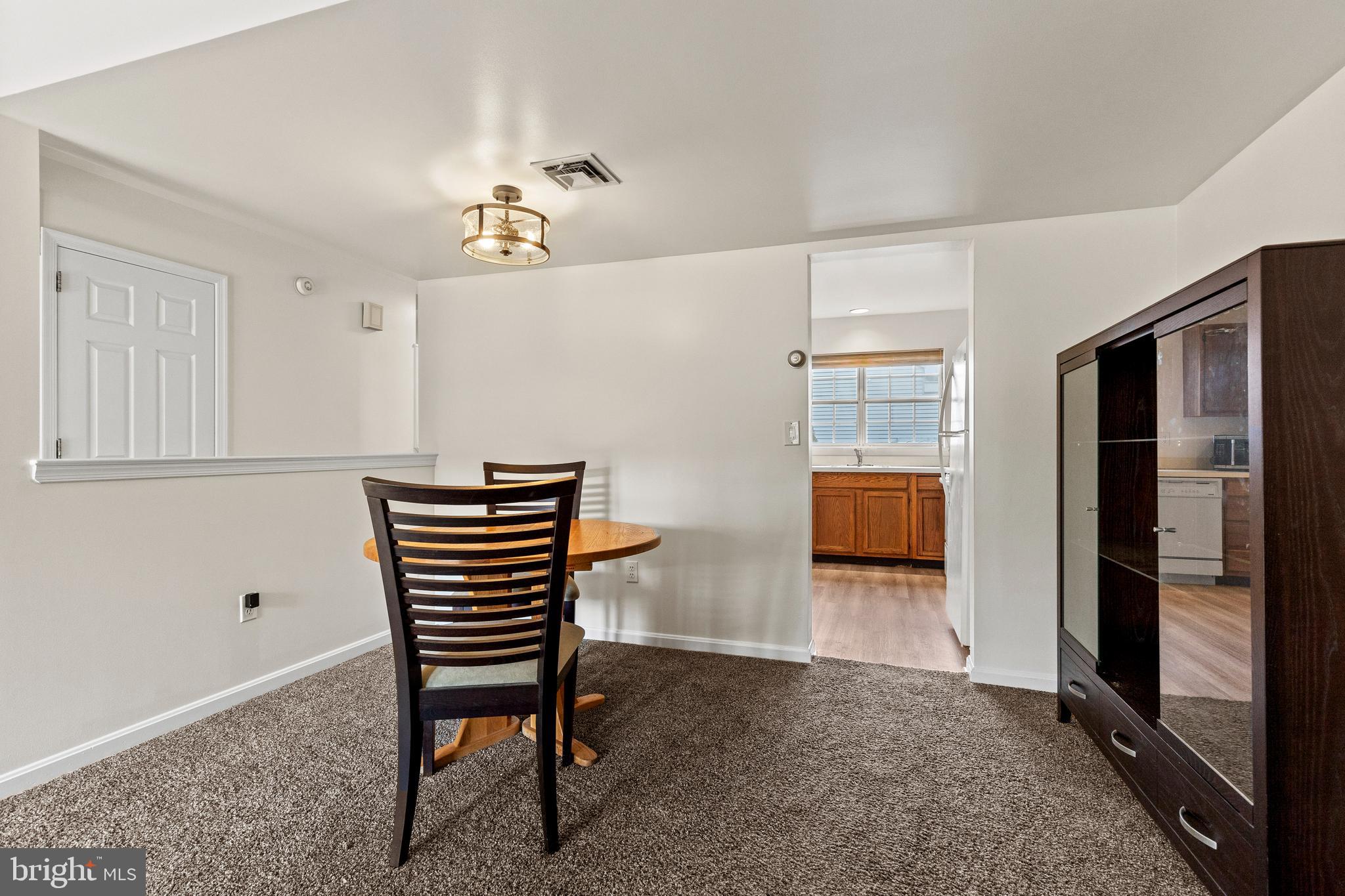 ROCKLEDGE - Residential