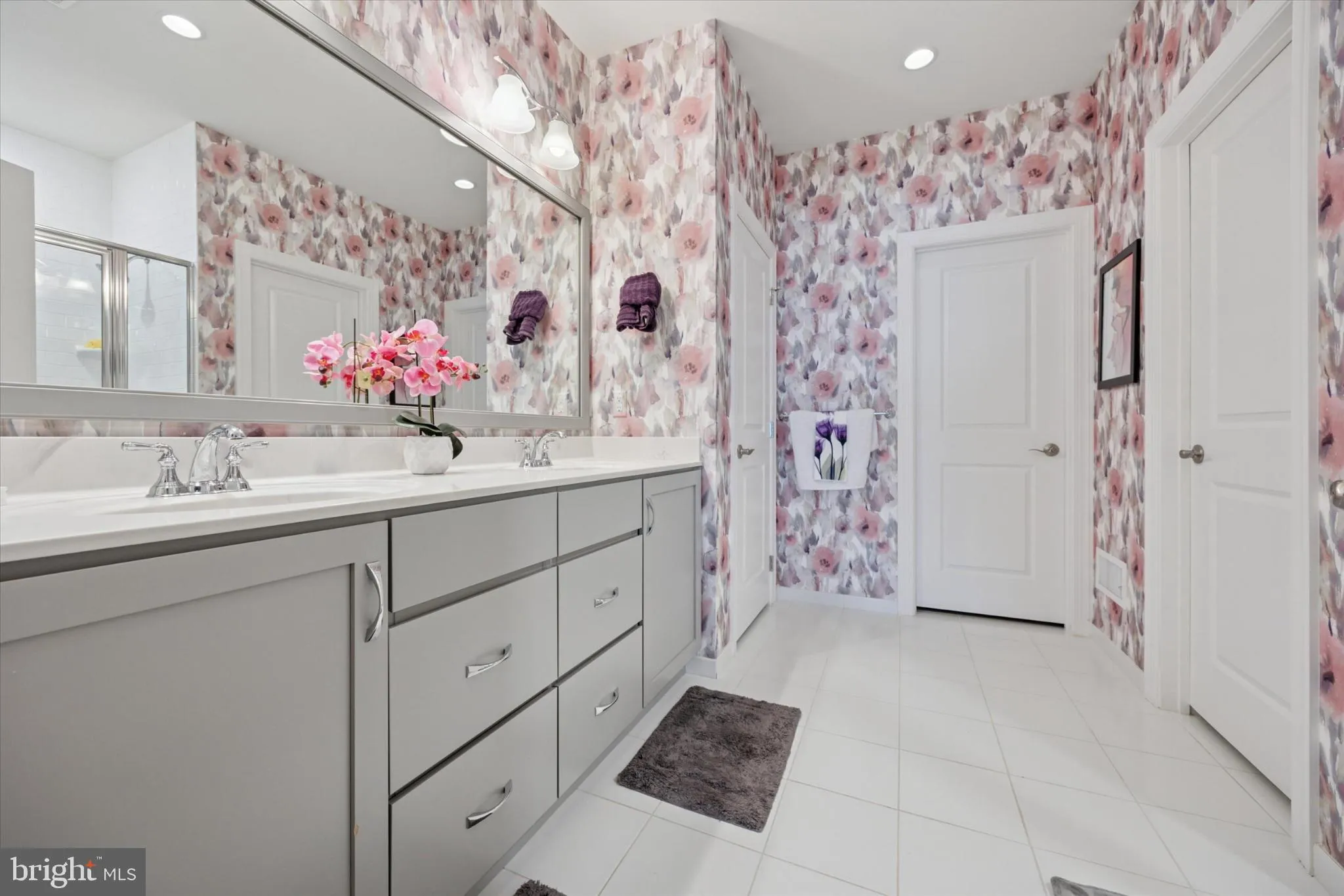 Yardley, Pennsylvania 19067, United States, 3 Bedrooms Bedrooms, ,3 BathroomsBathrooms,Residential,Pending,202639