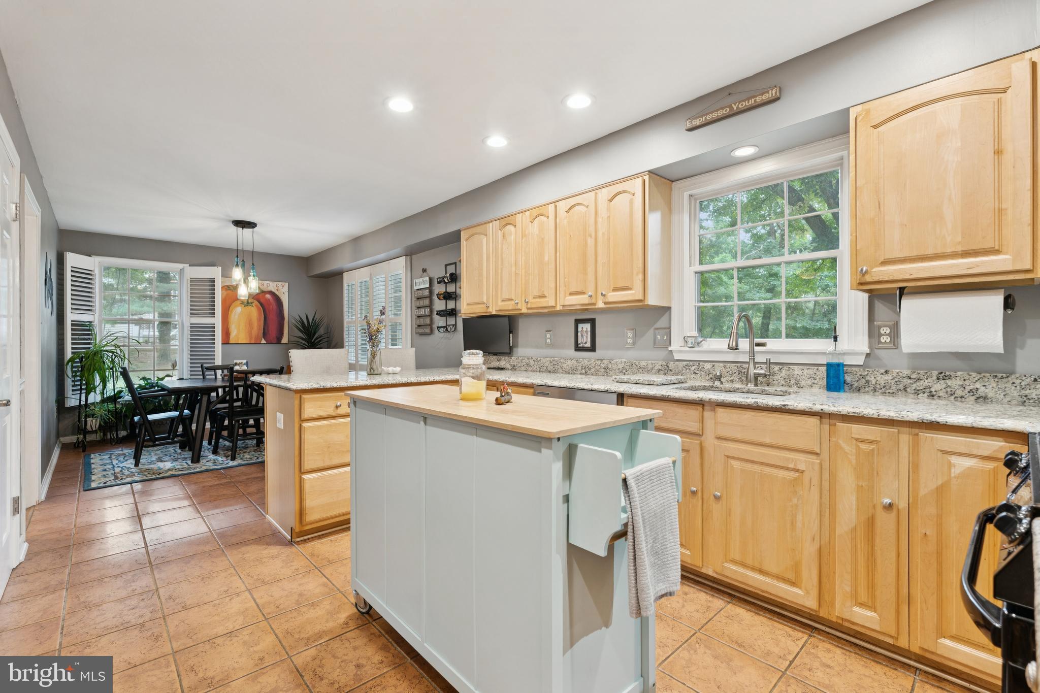 RAVENHURST - Residential