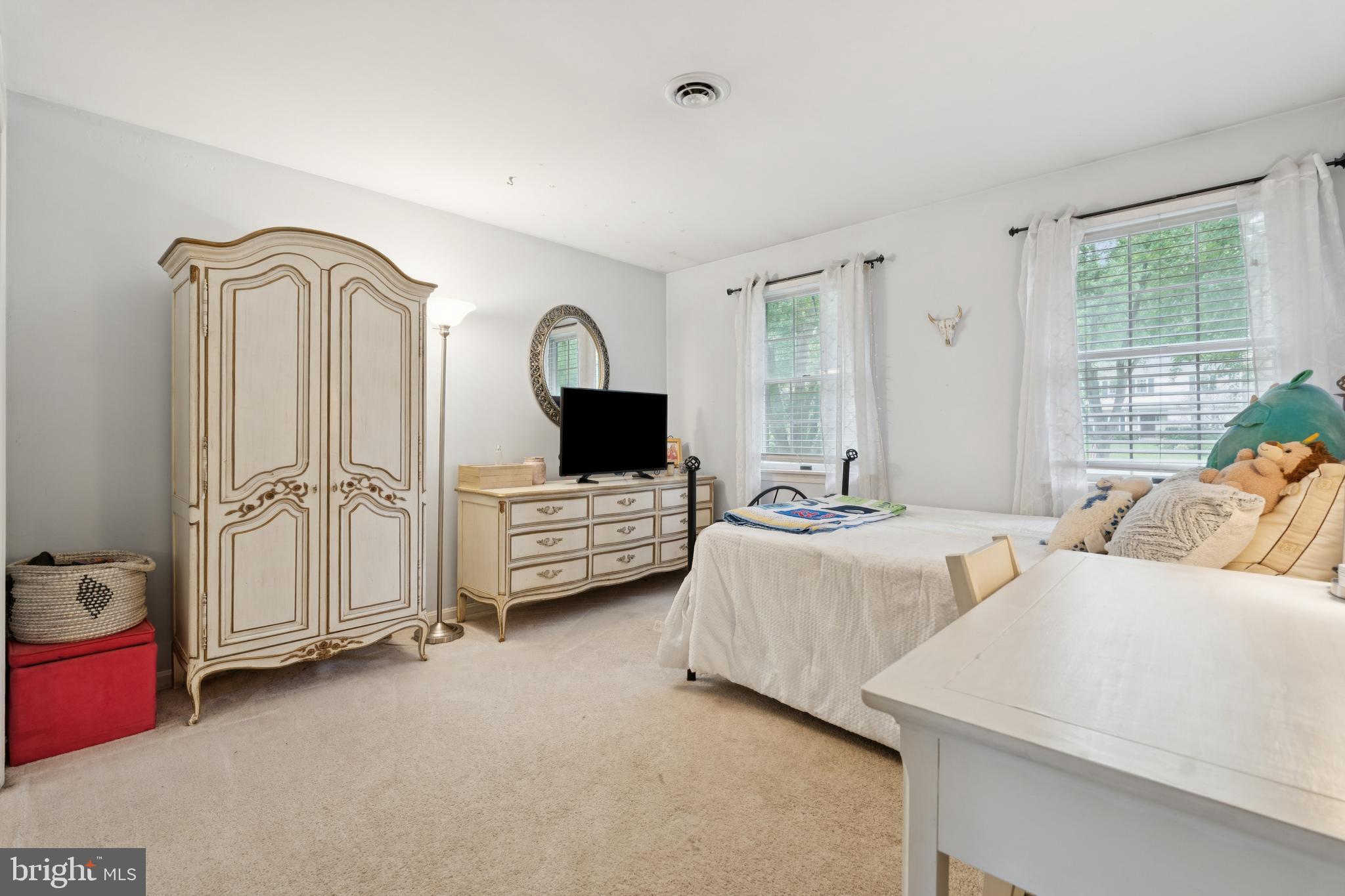 RAVENHURST - Residential