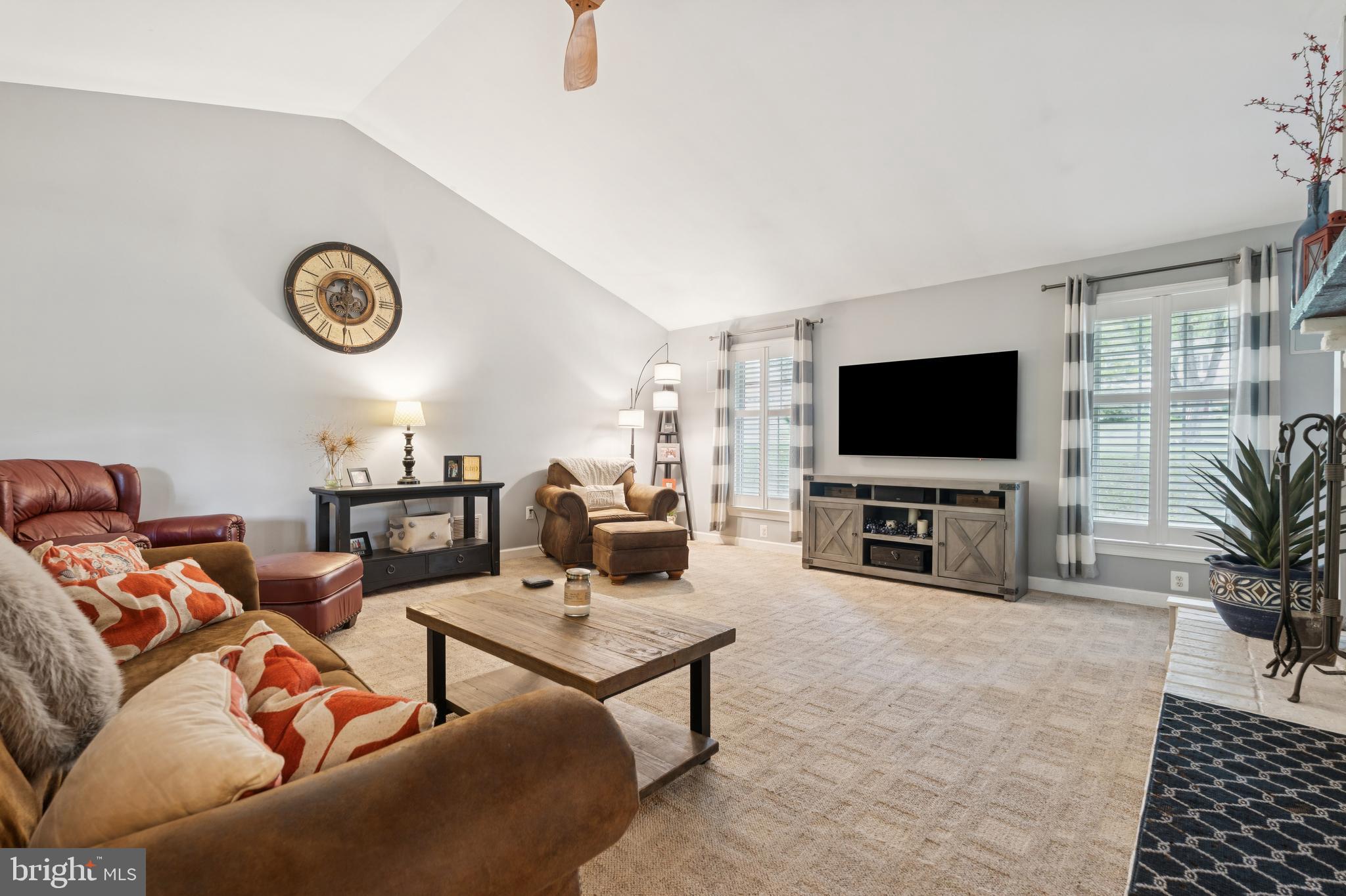 RAVENHURST - Residential