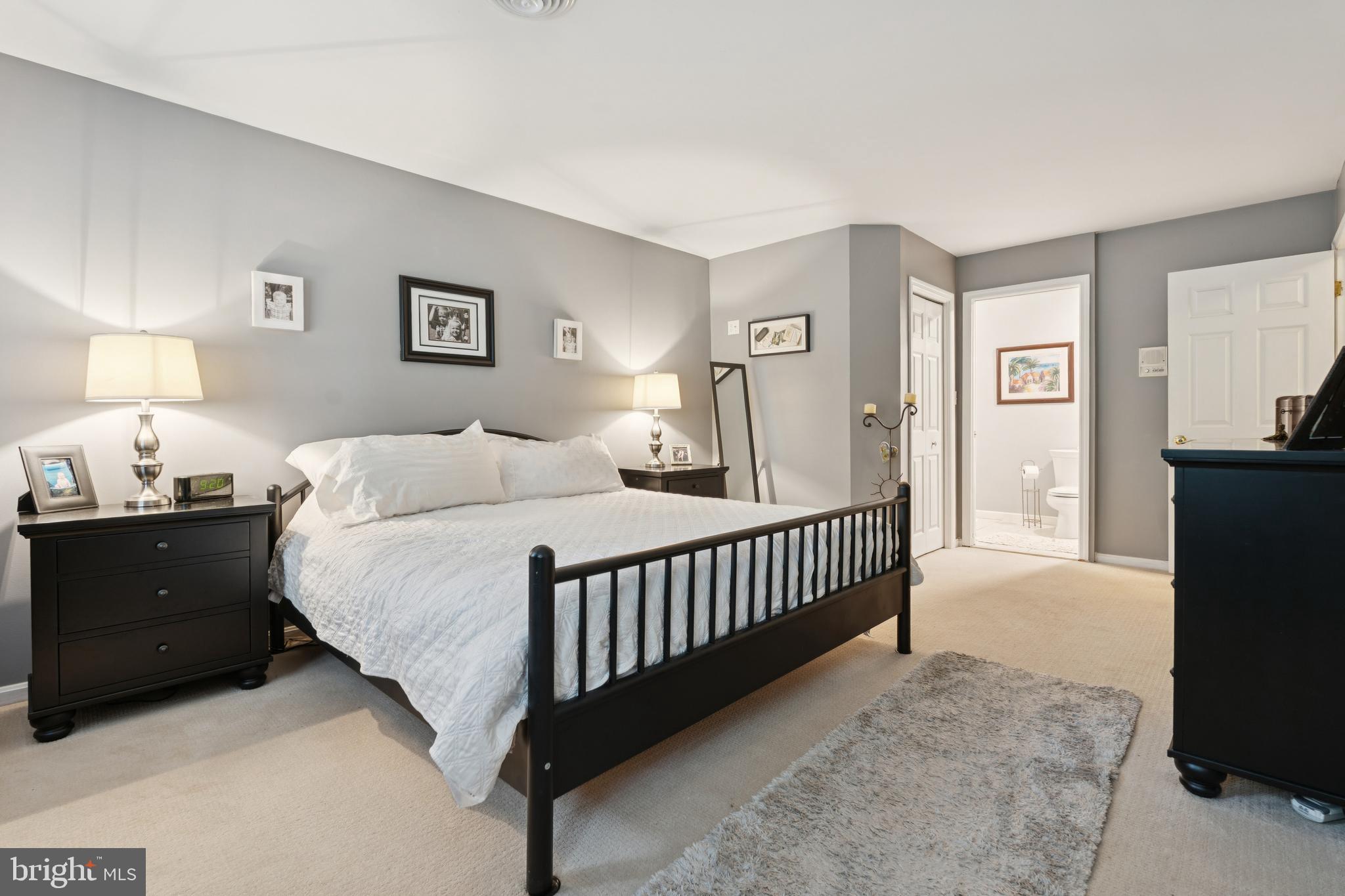 RAVENHURST - Residential