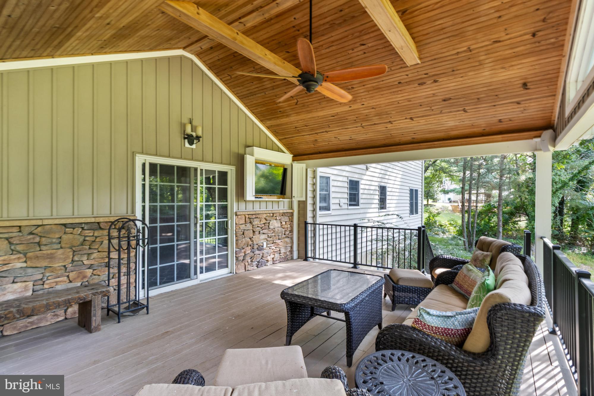 RAVENHURST - Residential