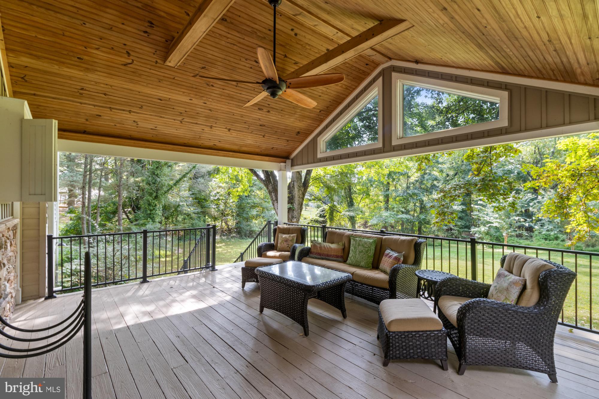 RAVENHURST - Residential