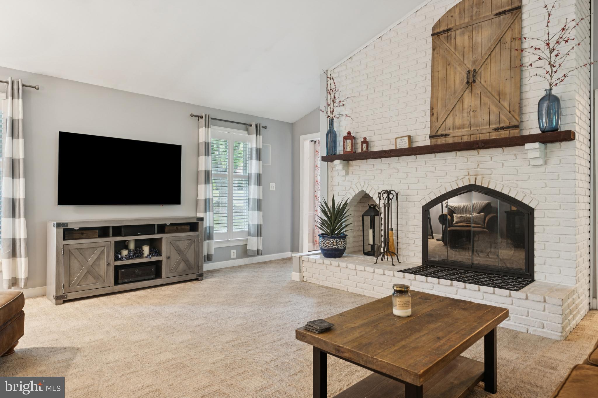 RAVENHURST - Residential