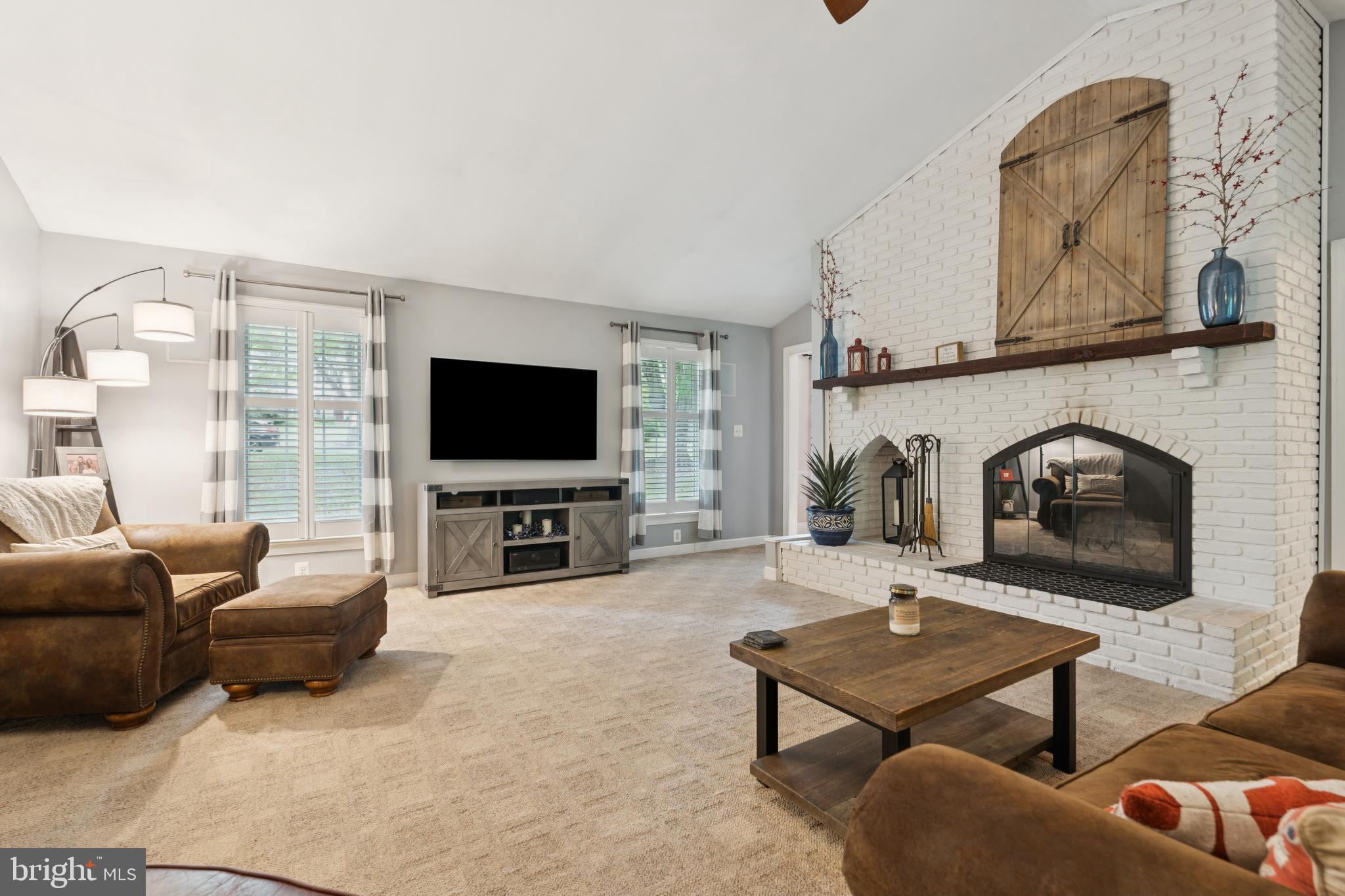 RAVENHURST - Residential