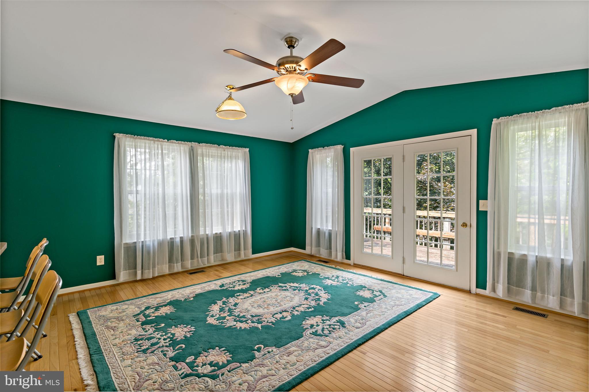 ROSEMONT ORCHARD - Residential