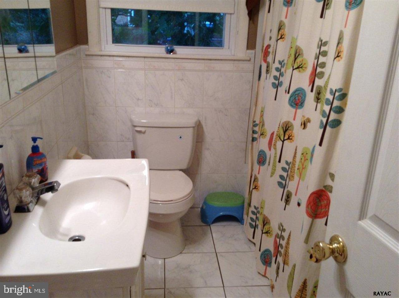 HAINES ACRES - Residential