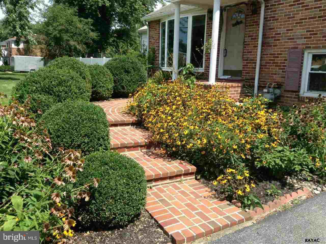 HAINES ACRES - Residential