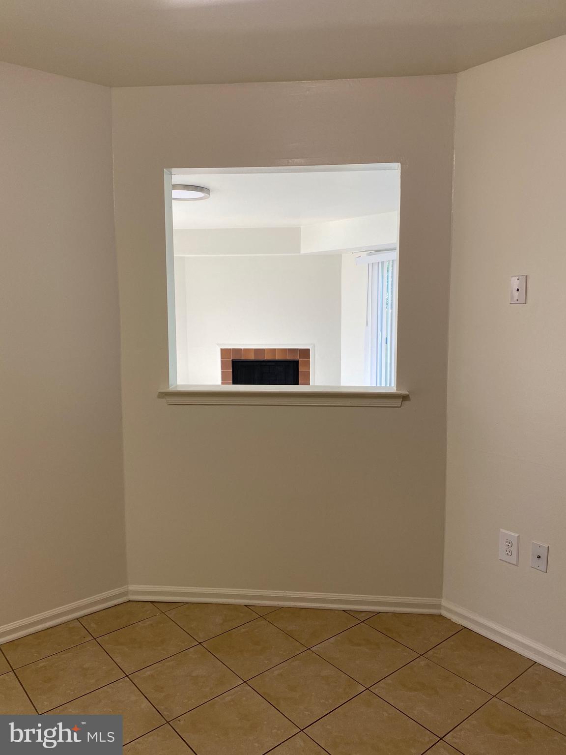 HUNTINGDON BROOK - Residential Lease
