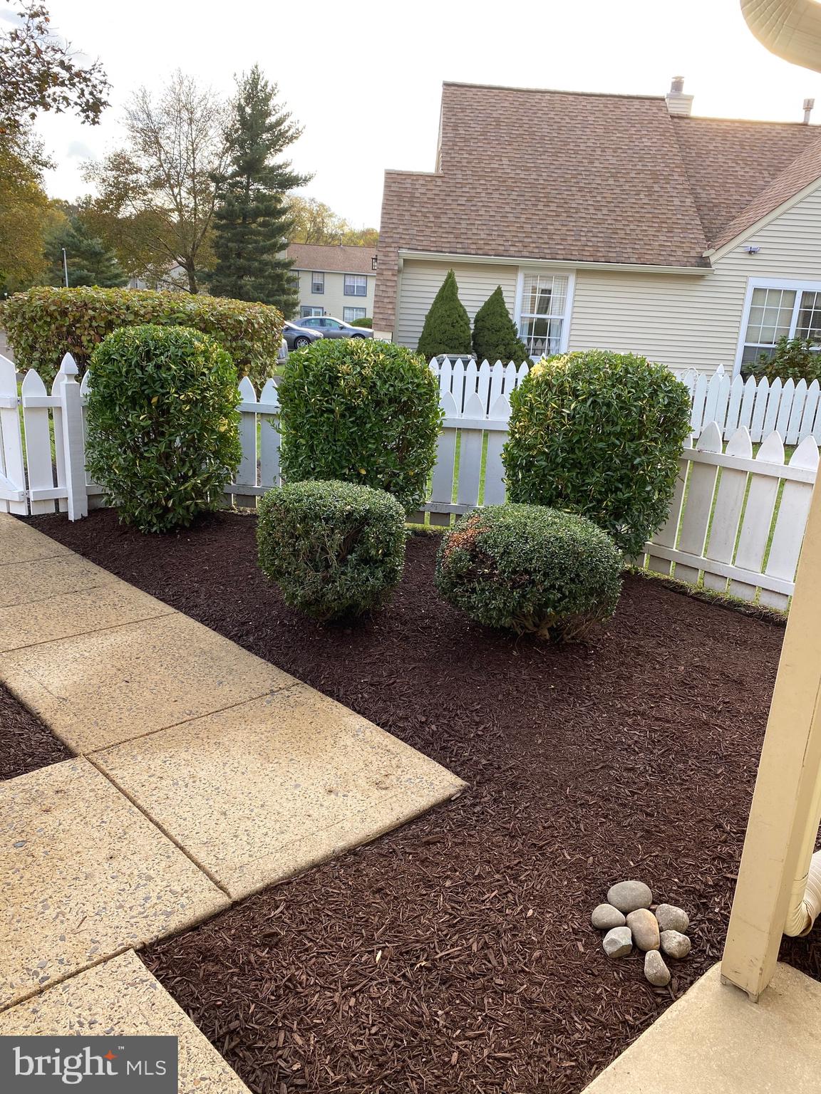 HUNTINGDON BROOK - Residential Lease