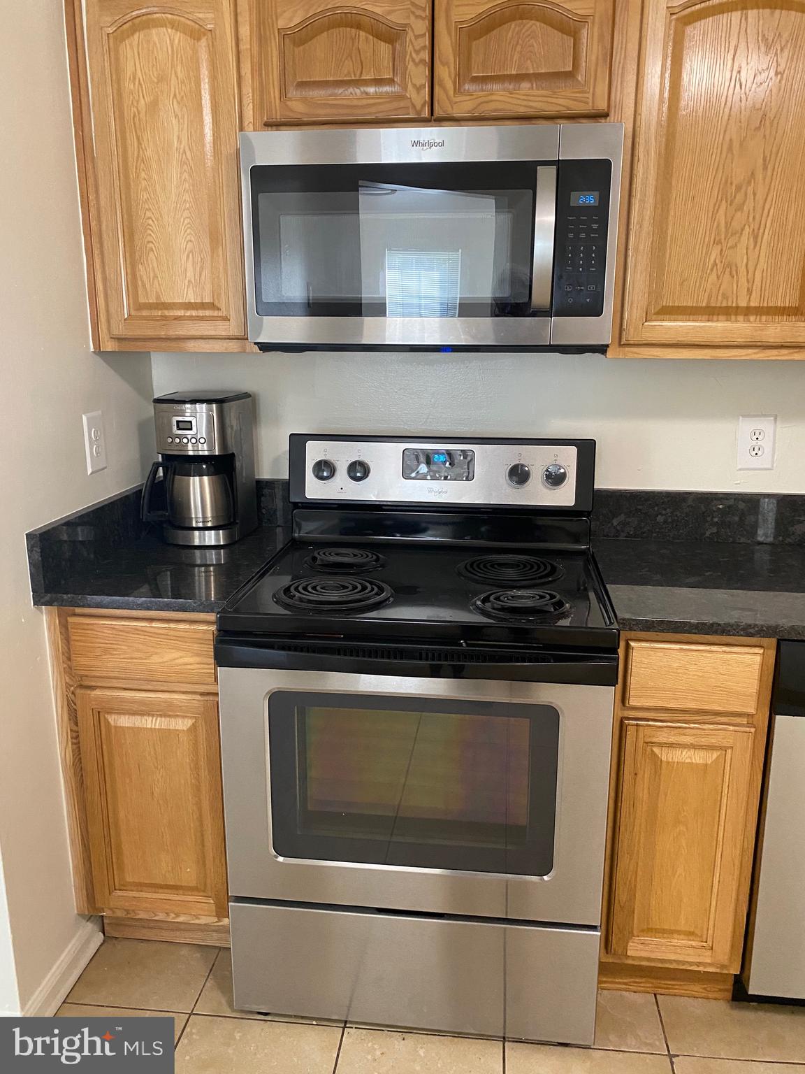 HUNTINGDON BROOK - Residential Lease