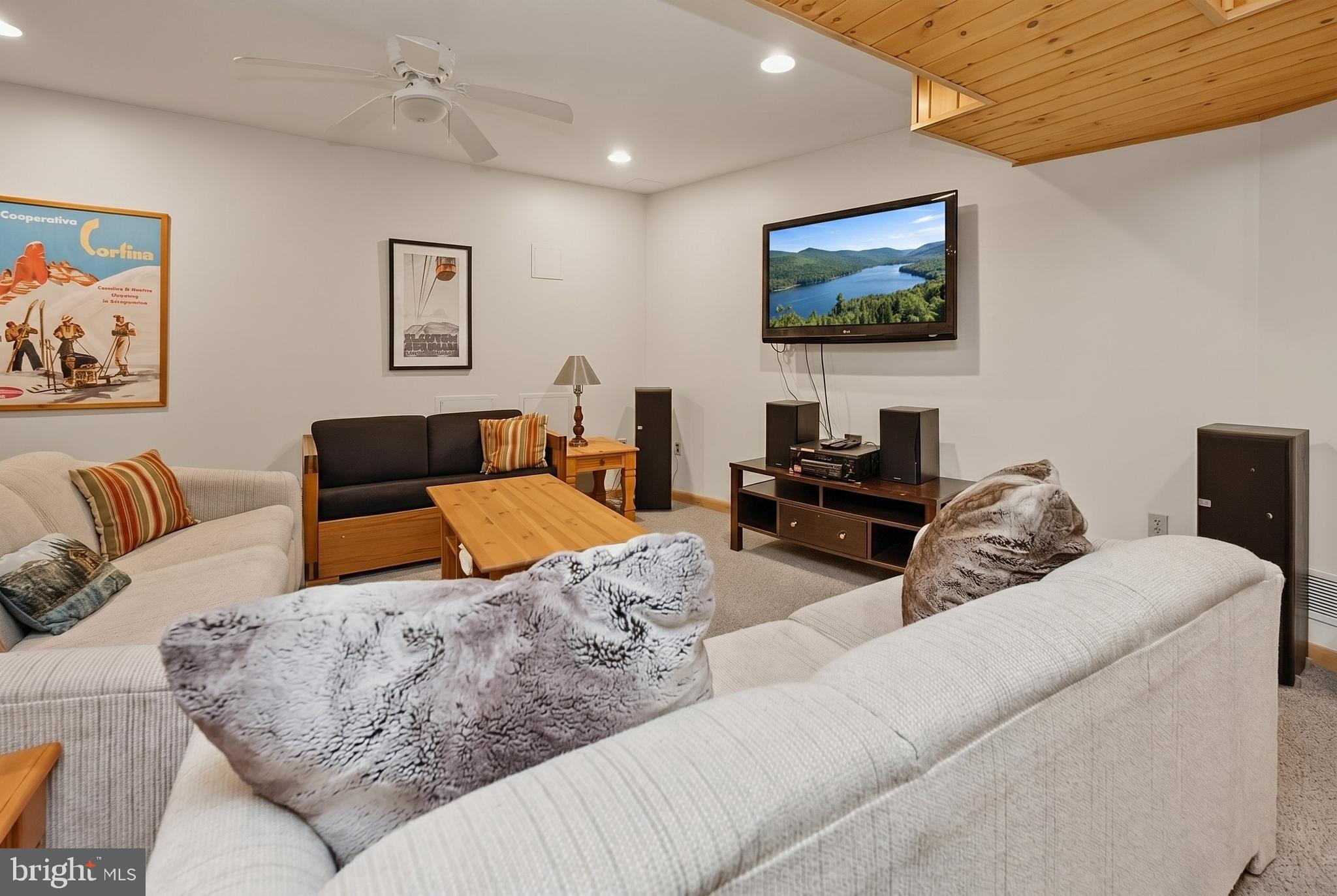 PARADISE GARDENS - Residential