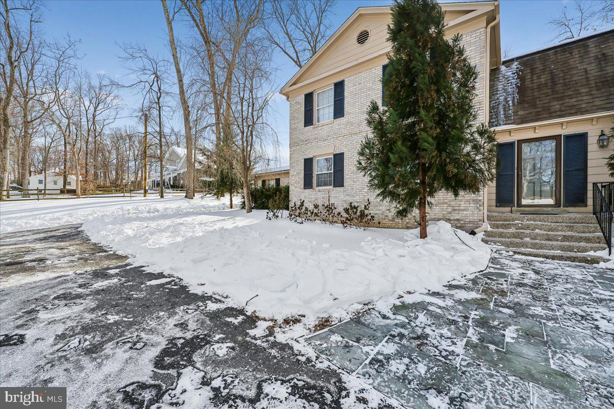 ANCIENT OAK - Residential