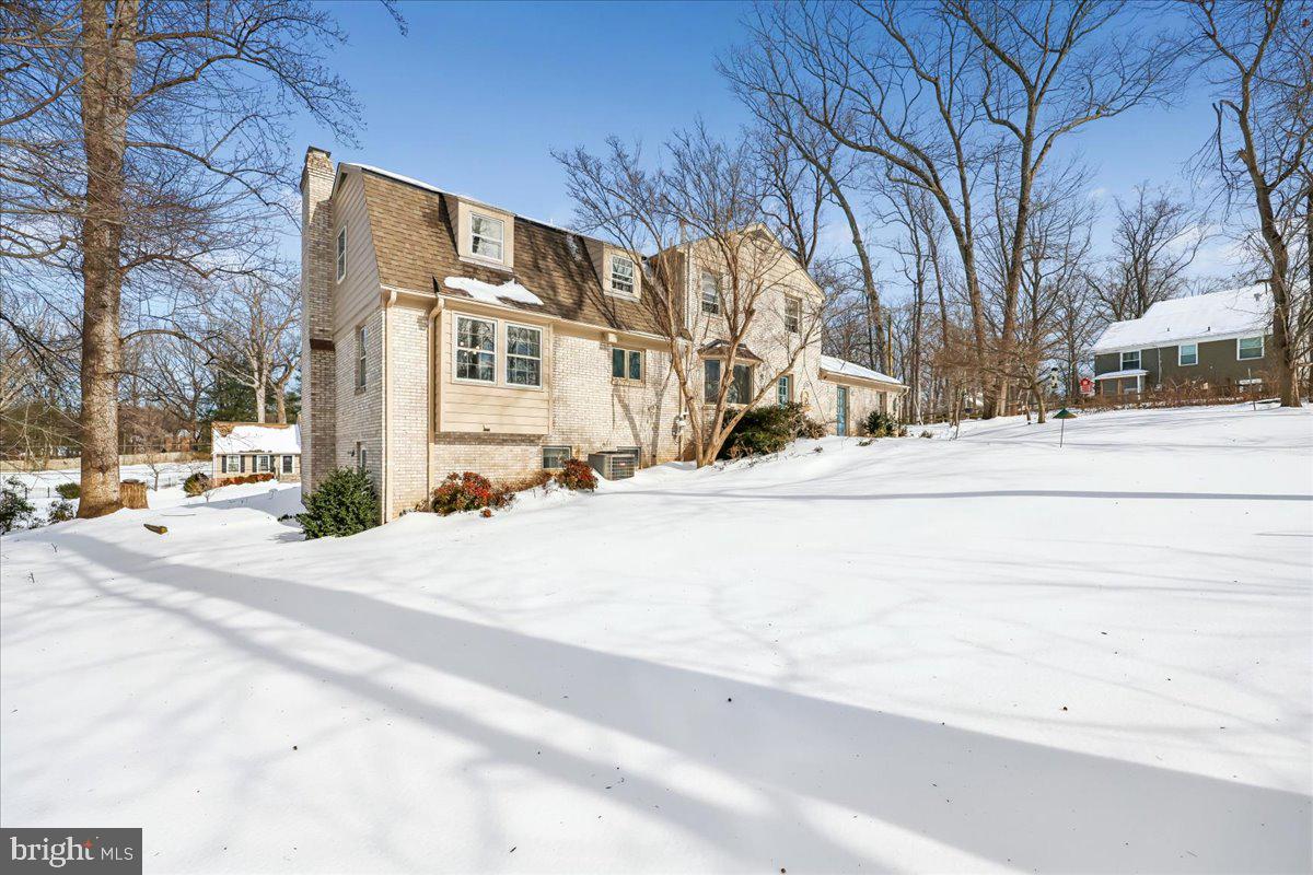 ANCIENT OAK - Residential