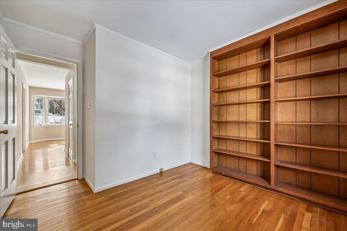 ANCIENT OAK - Residential