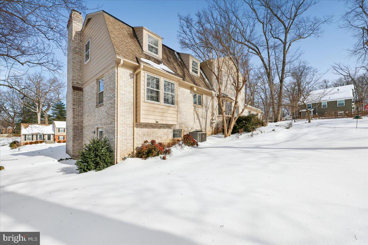 ANCIENT OAK - Residential