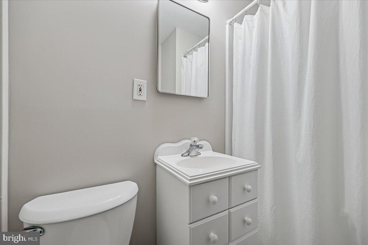 ANCIENT OAK - Residential