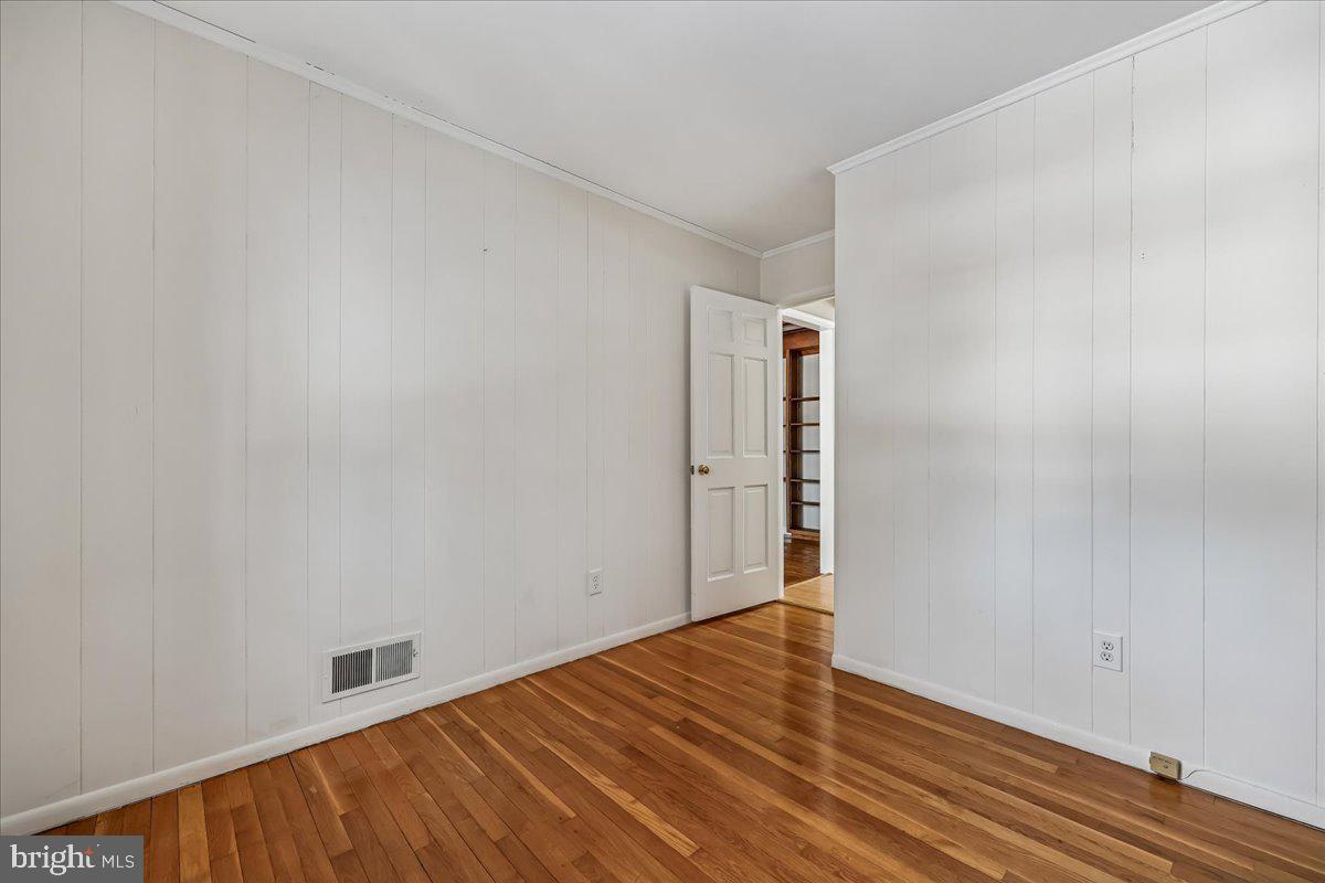 ANCIENT OAK - Residential