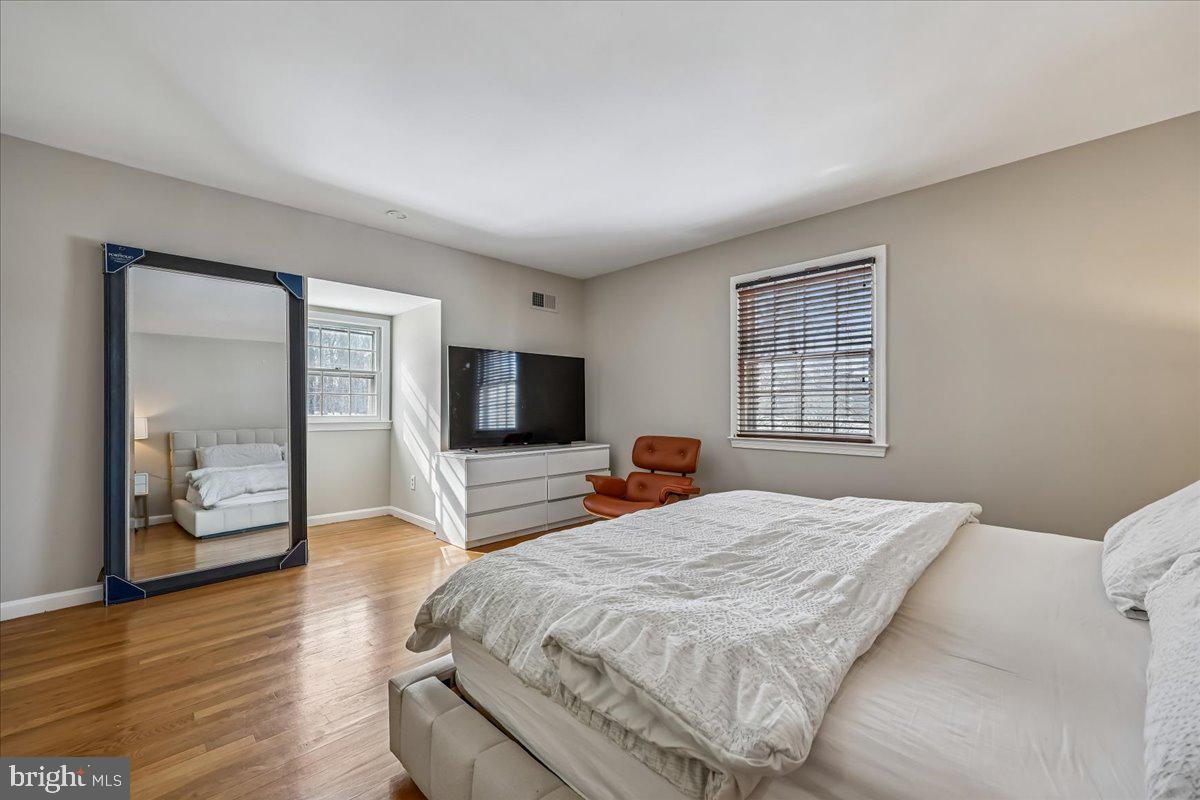 ANCIENT OAK - Residential