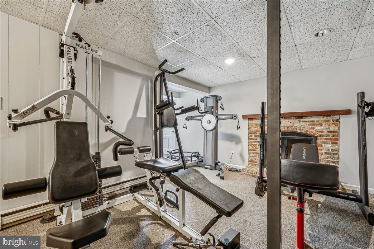 ANCIENT OAK - Residential