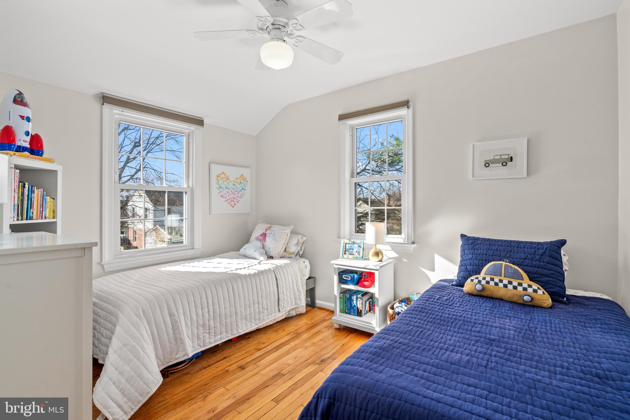 JEFFERSON MANOR - Residential