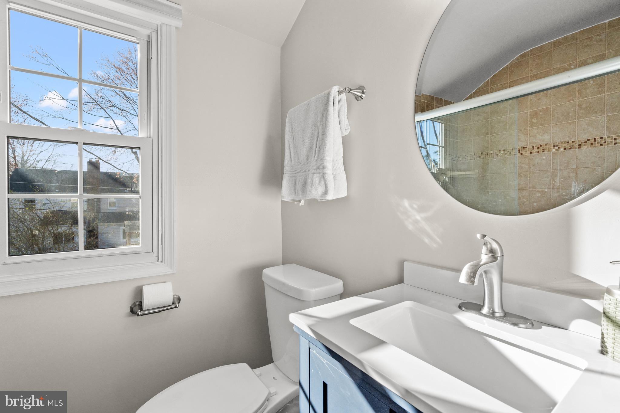 JEFFERSON MANOR - Residential