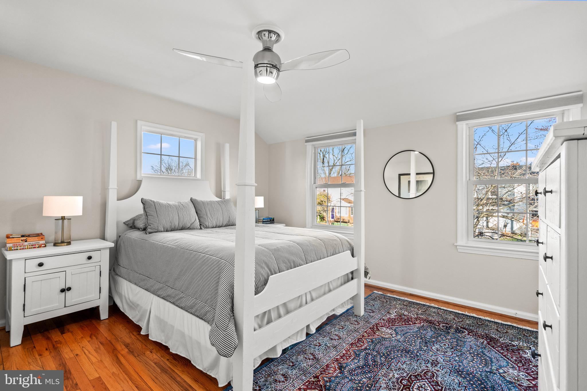 JEFFERSON MANOR - Residential