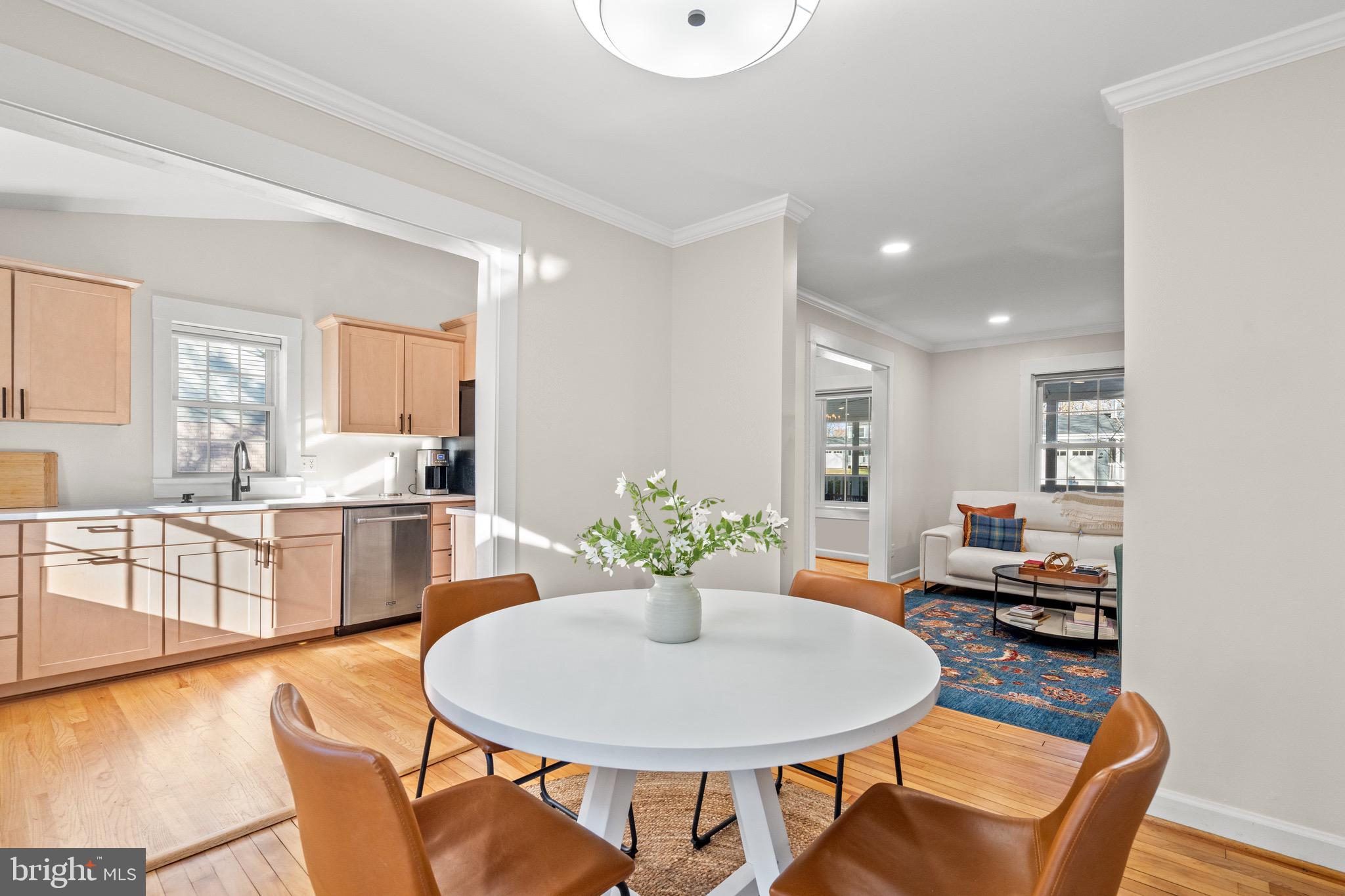 JEFFERSON MANOR - Residential